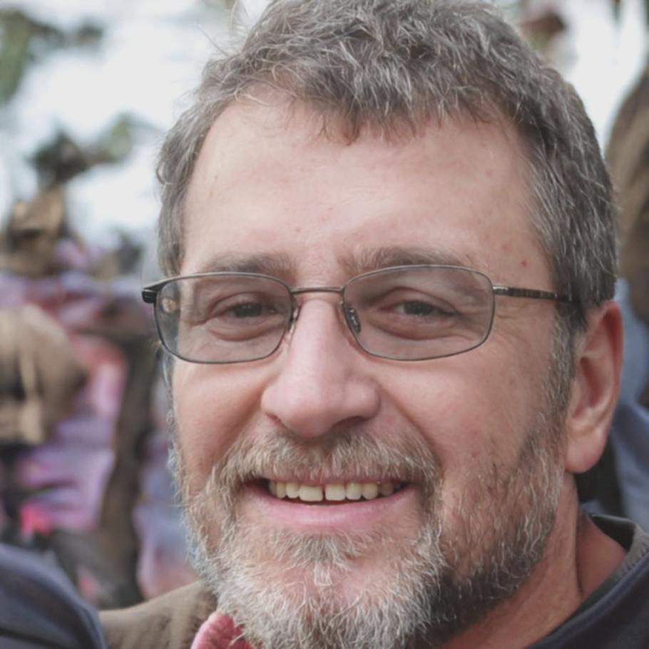 Carlos Mendoza, experto en planificación financiera personal